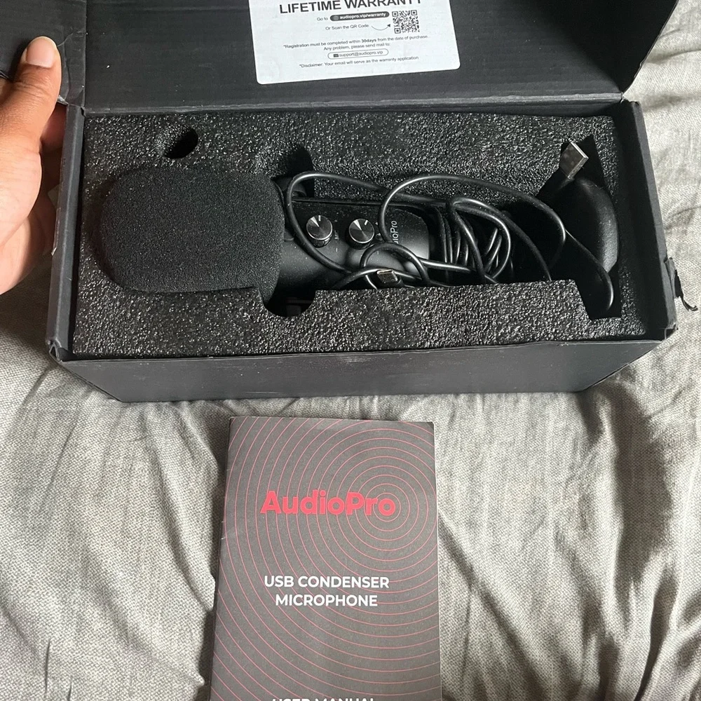 Black Podcast Microphone